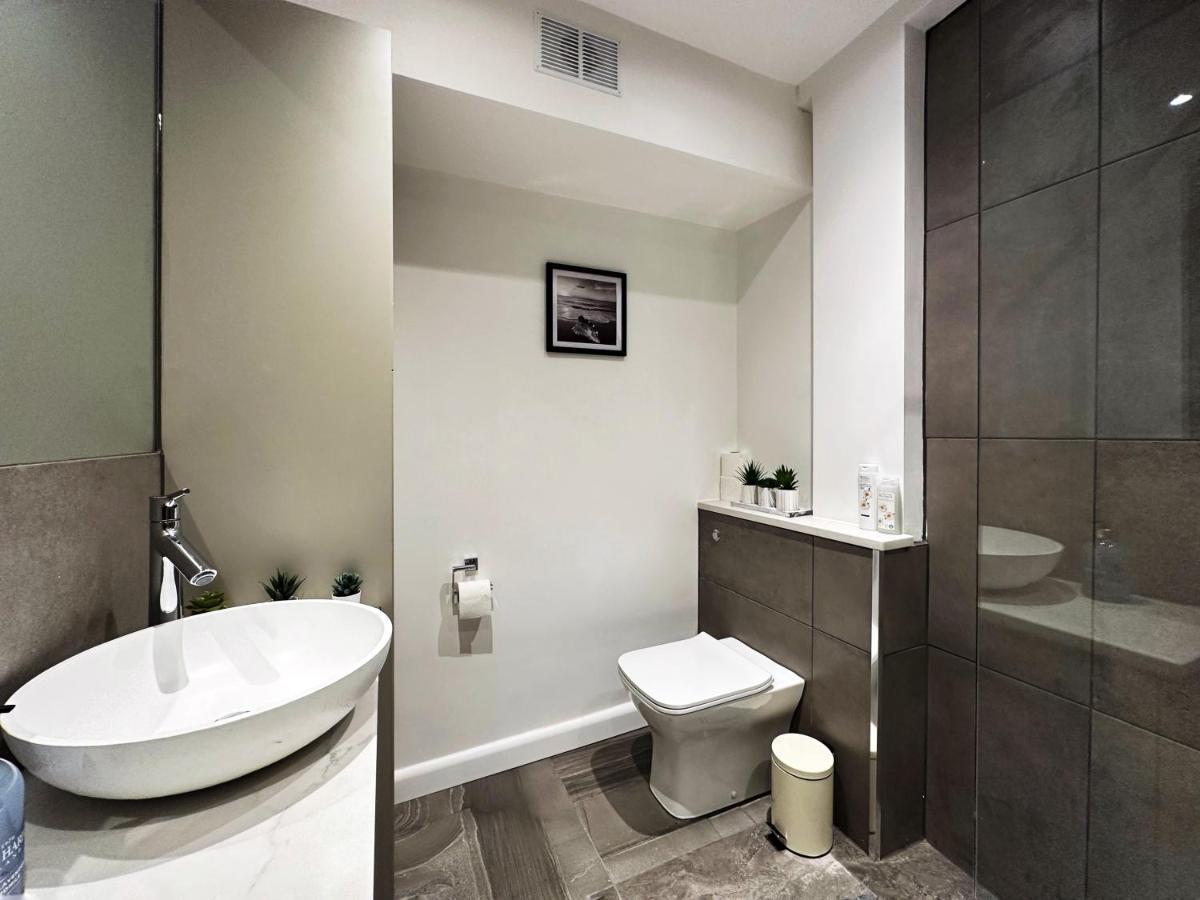Liam Place Near Hyde Park - 1 Double Bed, 1 Sofa Bed, Spacious Apartment, Private Entrance London Exterior foto